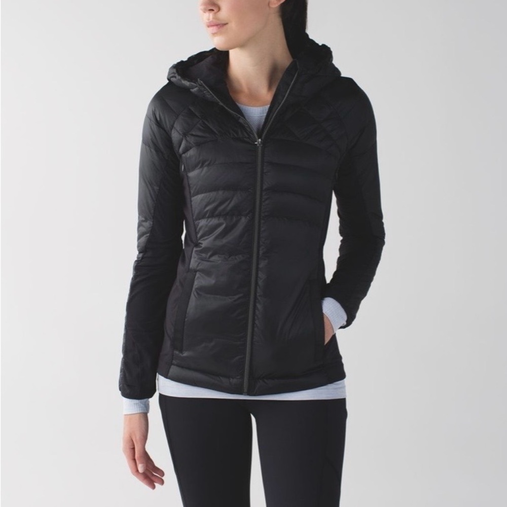 2015 Lululemon Down For A Run Jacket Coat Black Size 6 Rare Excellent Condition